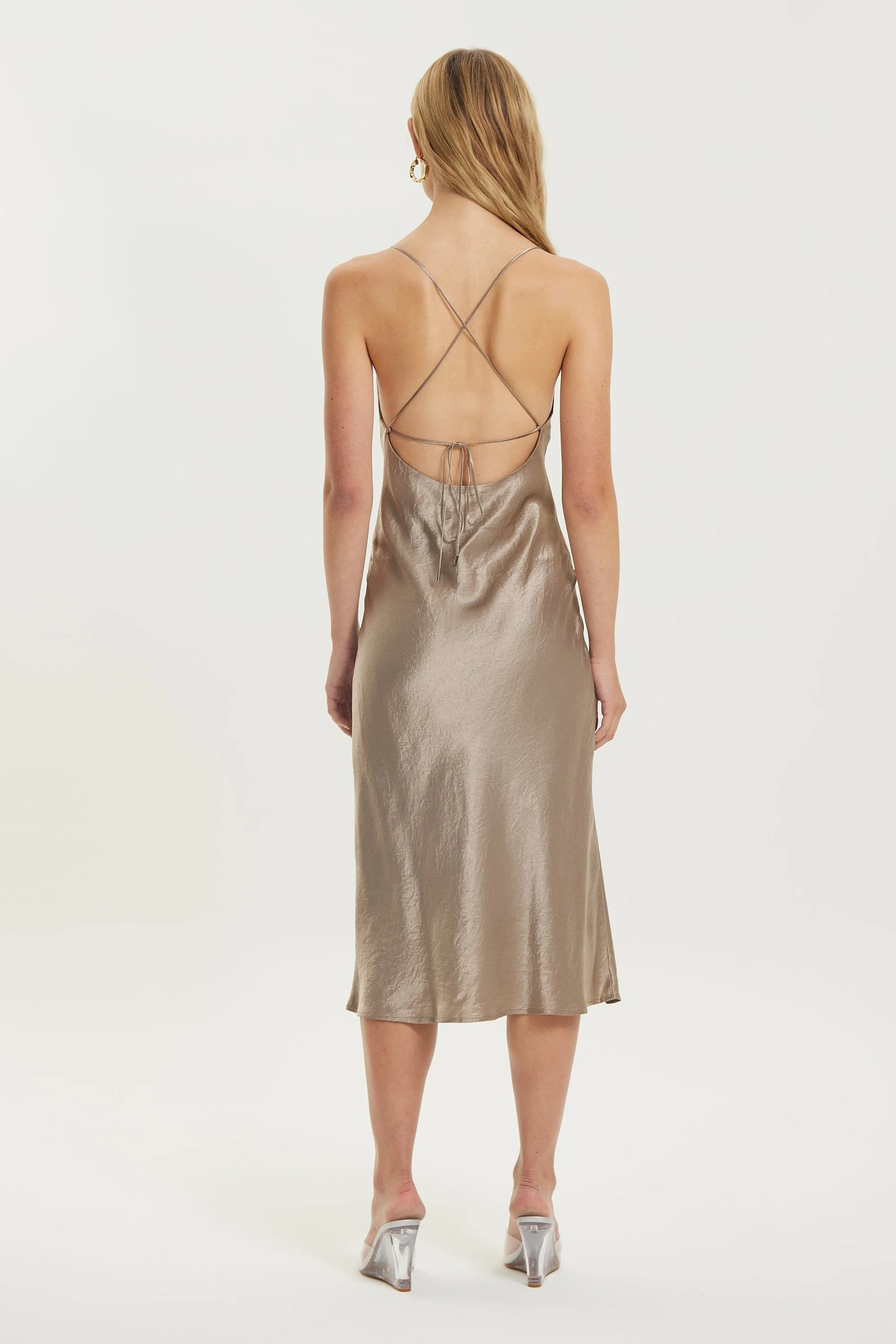 CRUSH BIAS COWL SLIP | DRIFTWOOD sold by Third Form product image thumbnail 3