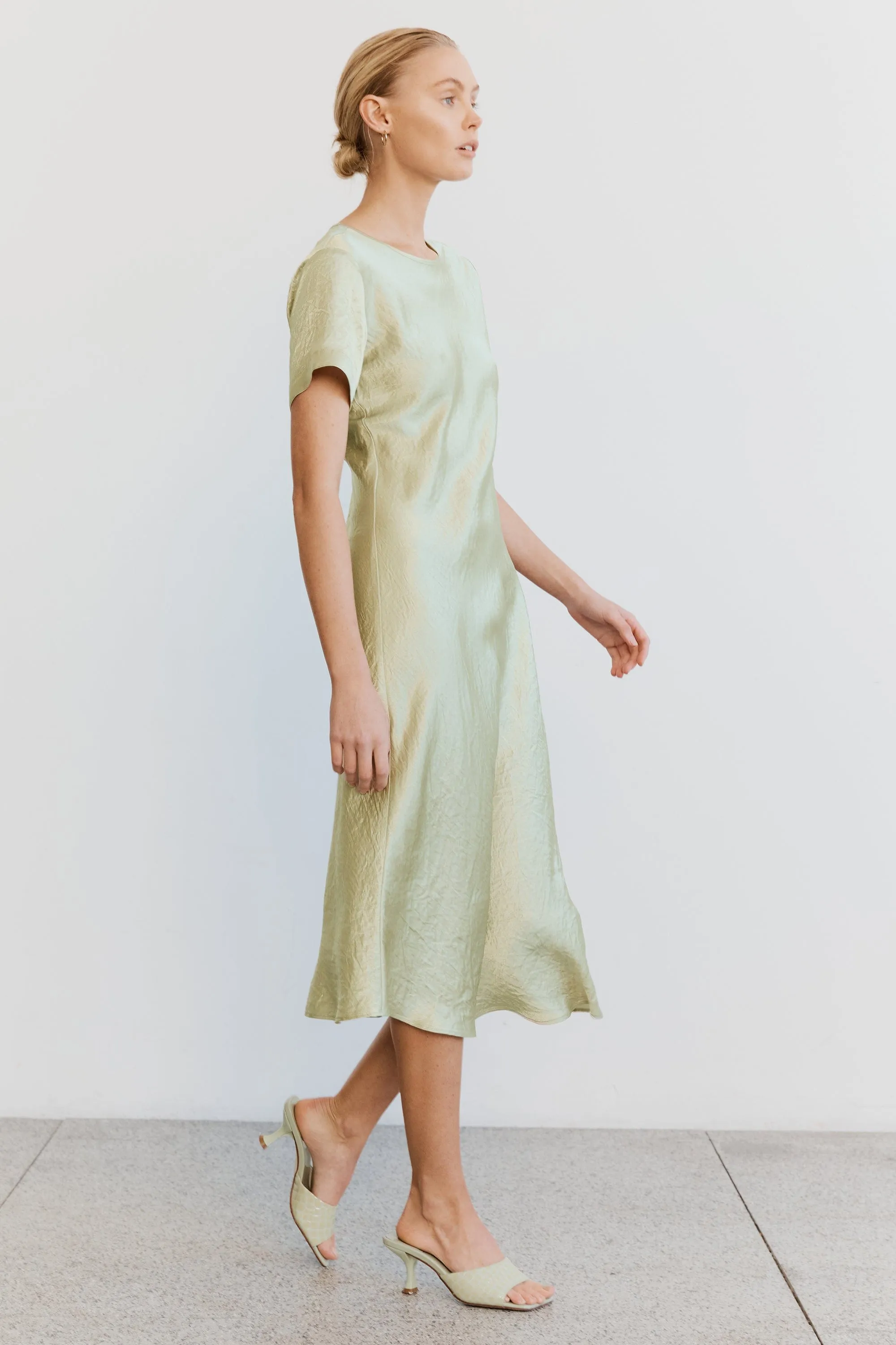 CRUSH BIAS TEE MIDI DRESS | APPLE sold by Third Form product image thumbnail 4
