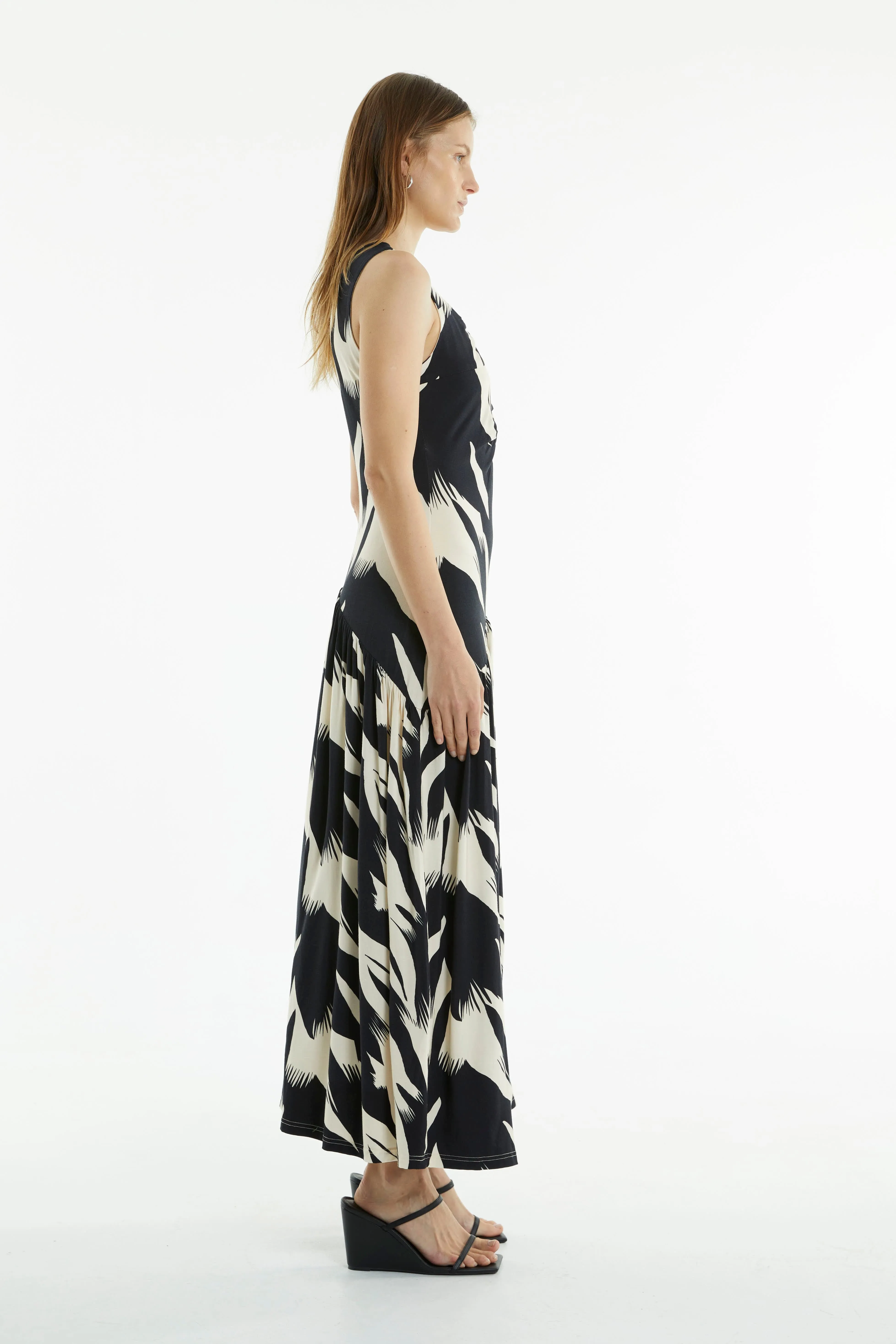 DRIFTER MAXI TANK DRESS | FEATHER PRINT sold by Third Form product image thumbnail 4