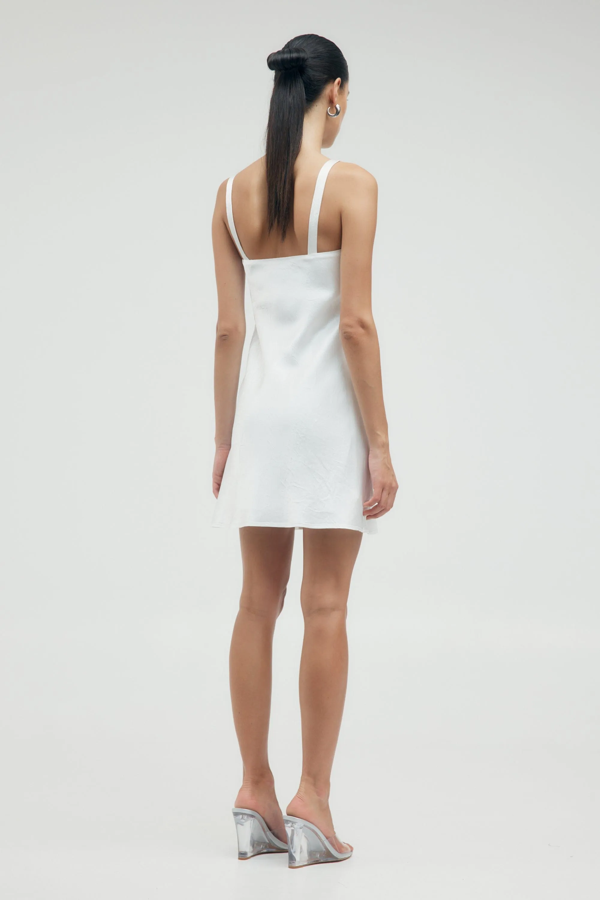 CRUSH BIAS CLASSIC MINI | OFF WHITE sold by Third Form product image thumbnail 4