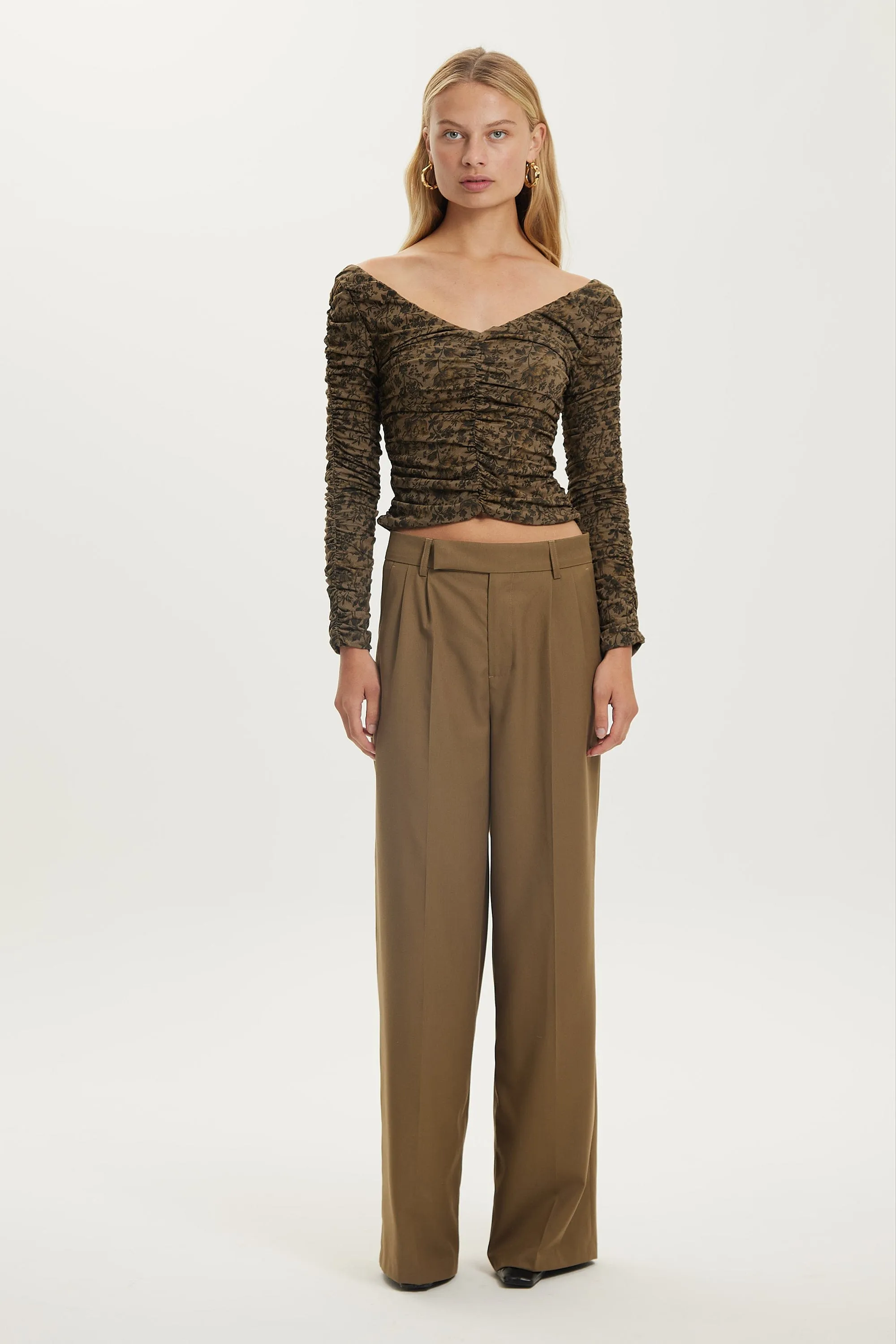 RESOLUTE TAILORED TROUSERS | OLIVE BRANCH sold by Third Form product image thumbnail 2