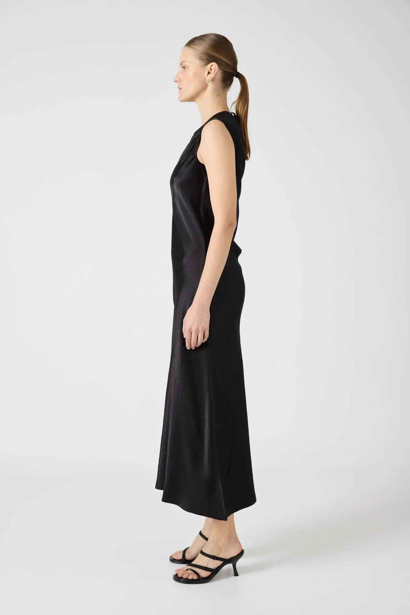 CRUSH BIAS TANK MAXI | BLACK sold by Third Form product image thumbnail 3
