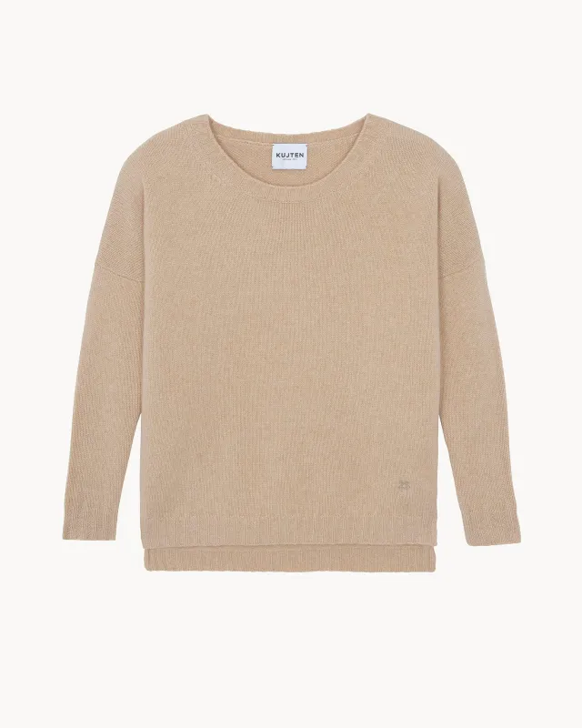 Pull Anita beige organic sold by Kutjen