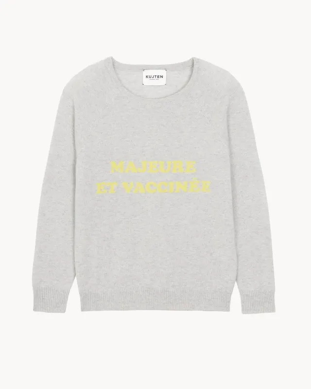 Pull Majeure Et Vaccinee gris bouleau sold by Kutjen