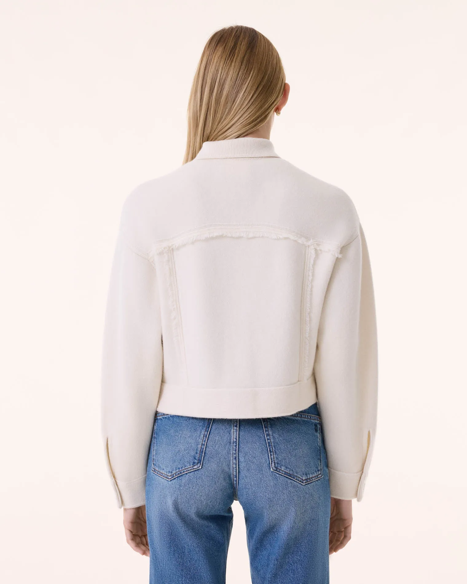 Veste Arya blanc vintage sold by Kutjen product image thumbnail 3