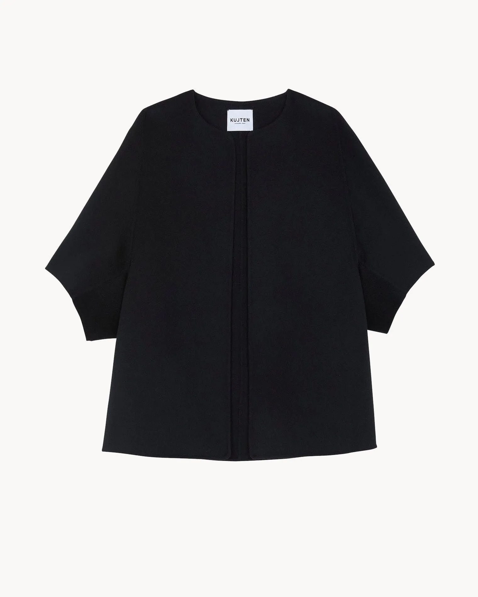 Cape Asi noir sold by Kutjen