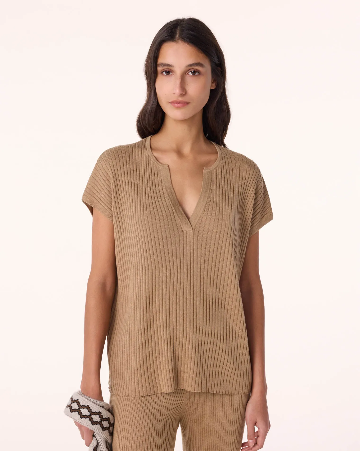 Top Bella beige savane sold by Kutjen product image thumbnail 2