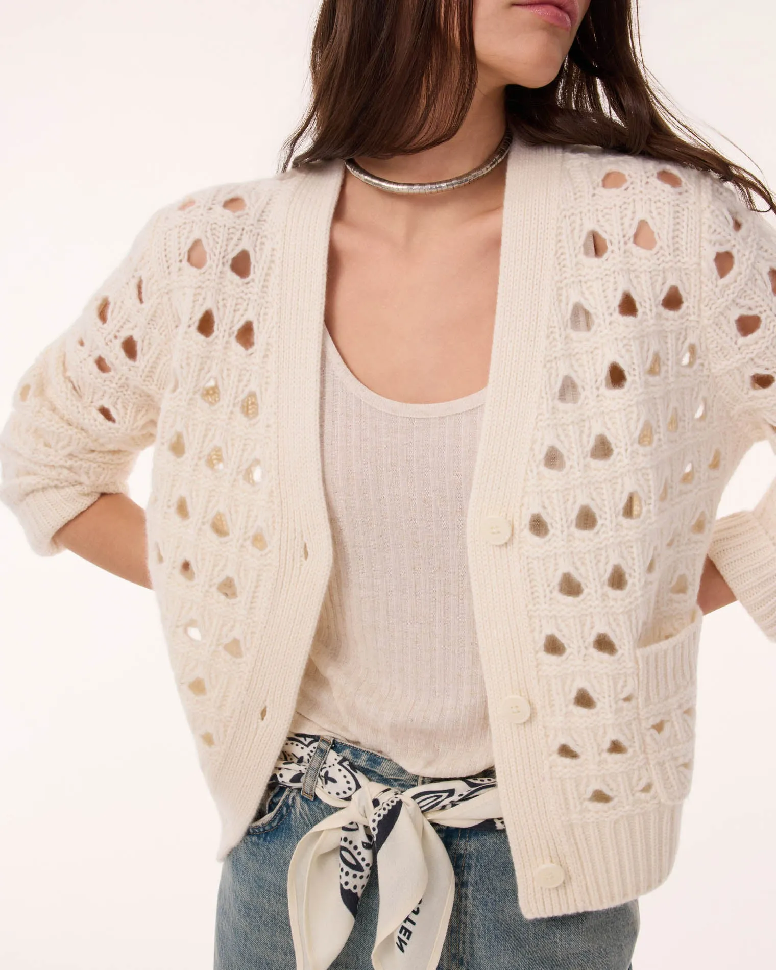Cardigan Leocadia blanc sold by Kutjen