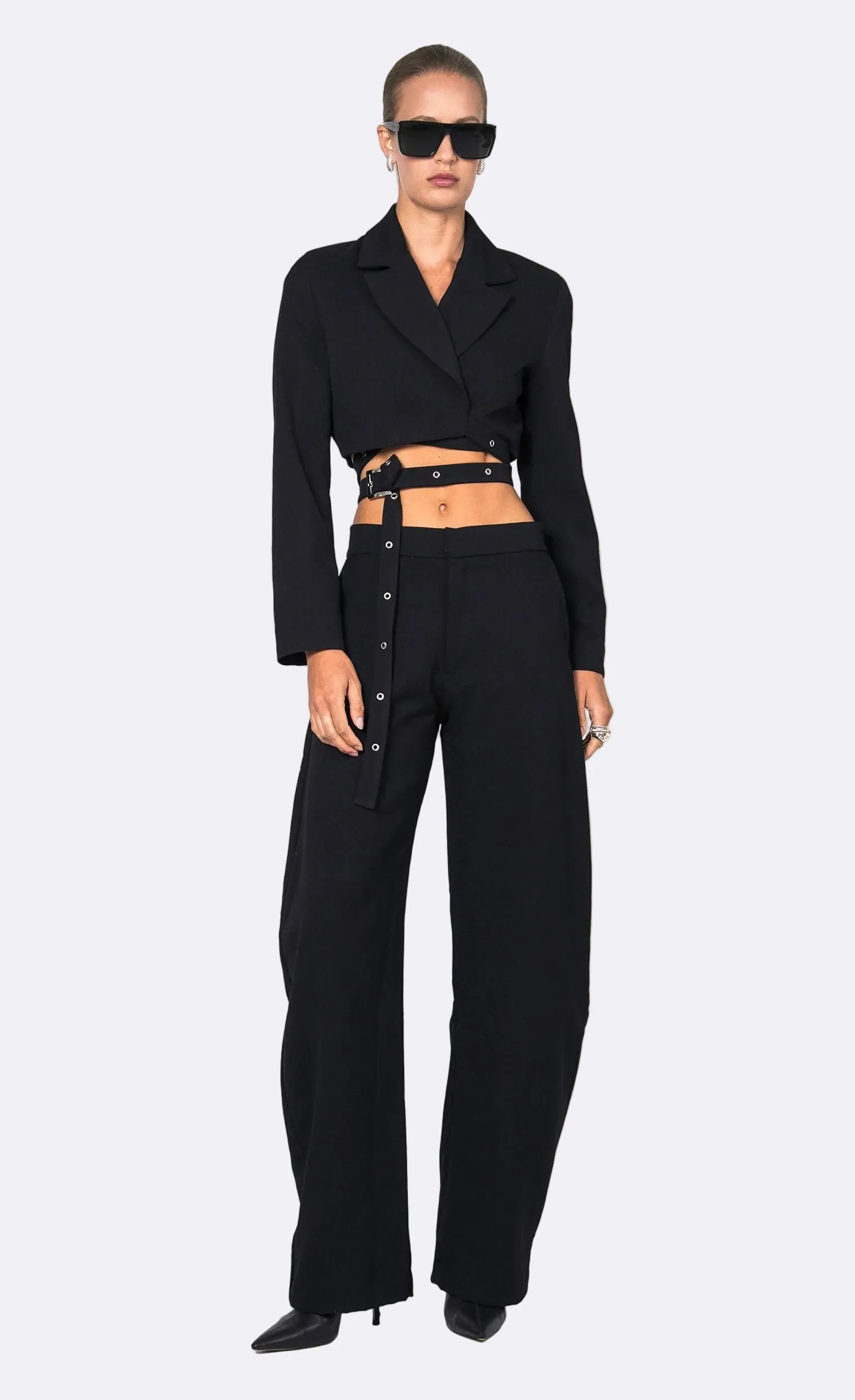 Della Cropped Blazer sold by Nonchalant Label product image thumbnail 2