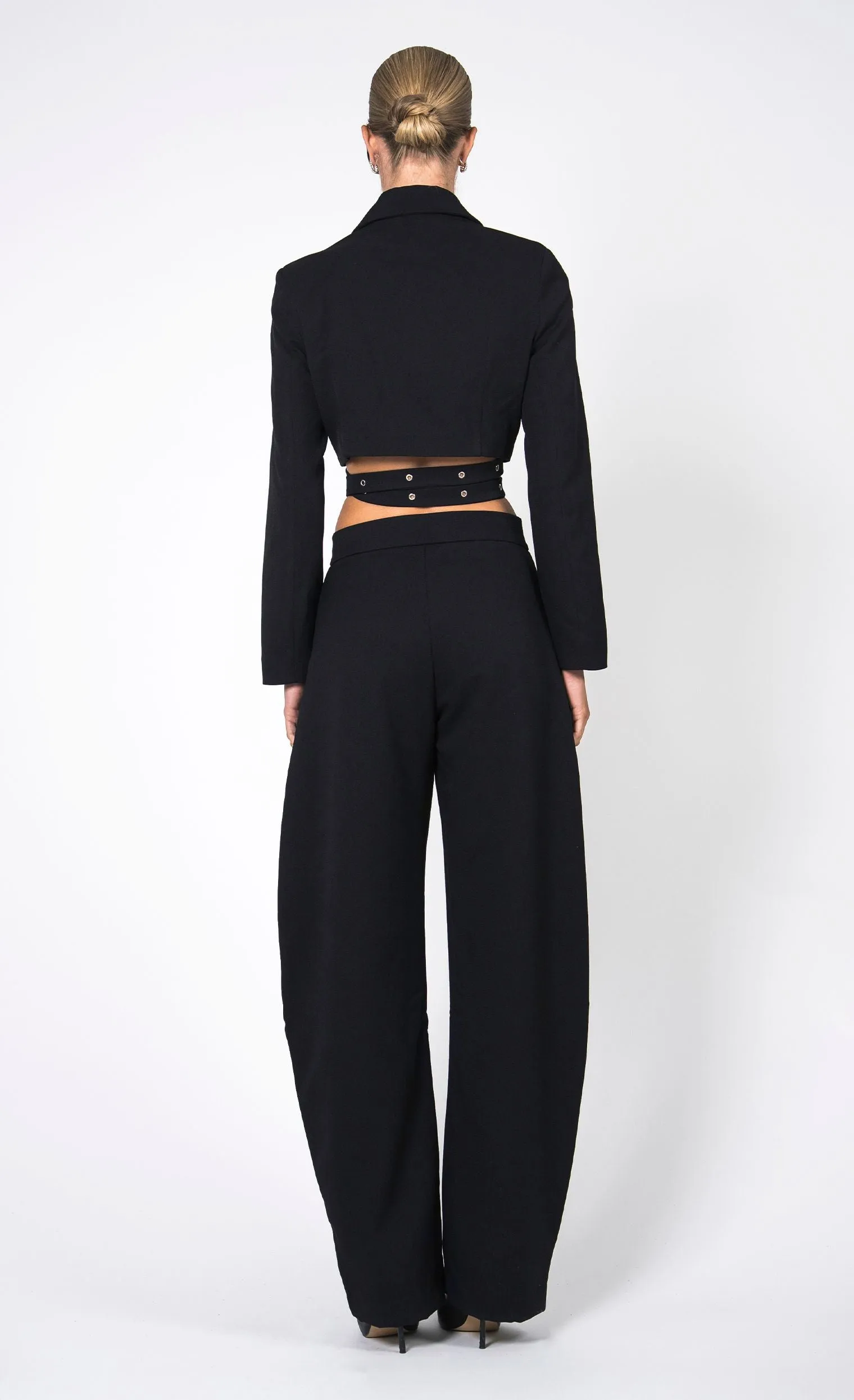Della Cropped Blazer sold by Nonchalant Label product image thumbnail 4