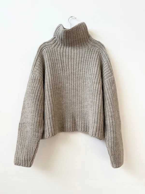 Bruno Highland Wool Sweater - Grey made by Happy French Gang