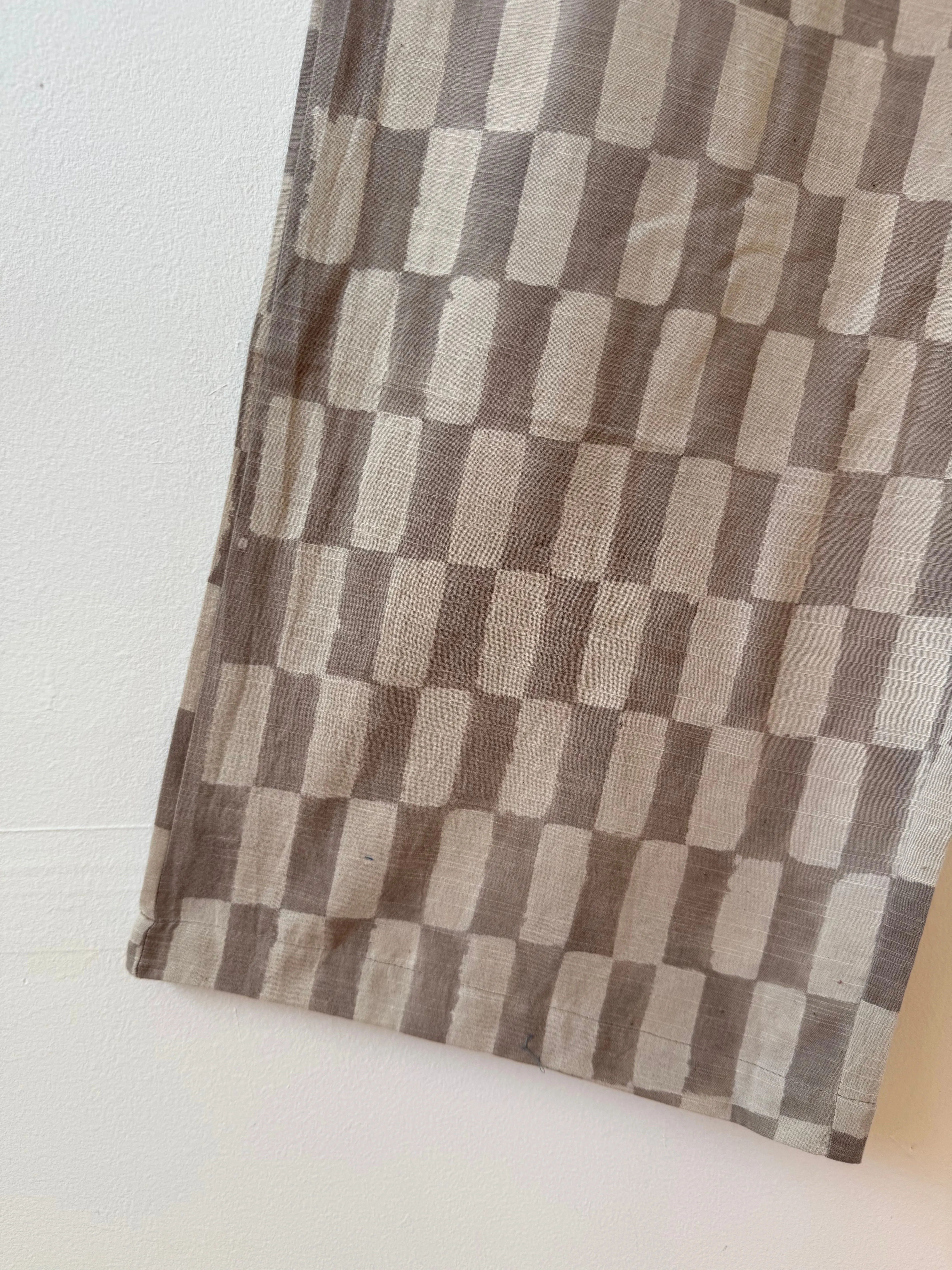 Omar Grey Big Rectangle Pants sold by Happy French Gang product image thumbnail 2