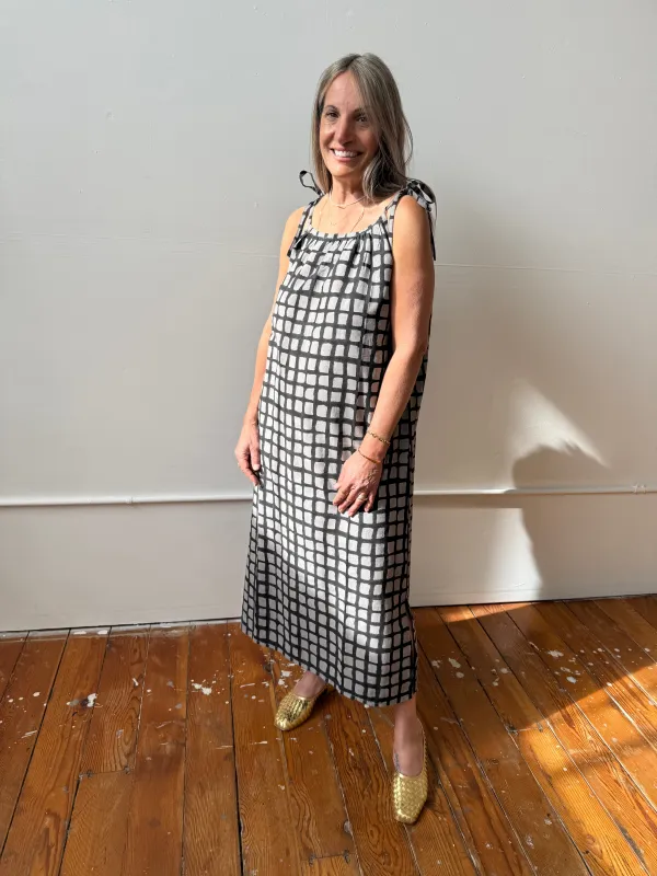 Aurore Dress Black Grid And Grey made by Happy French Gang