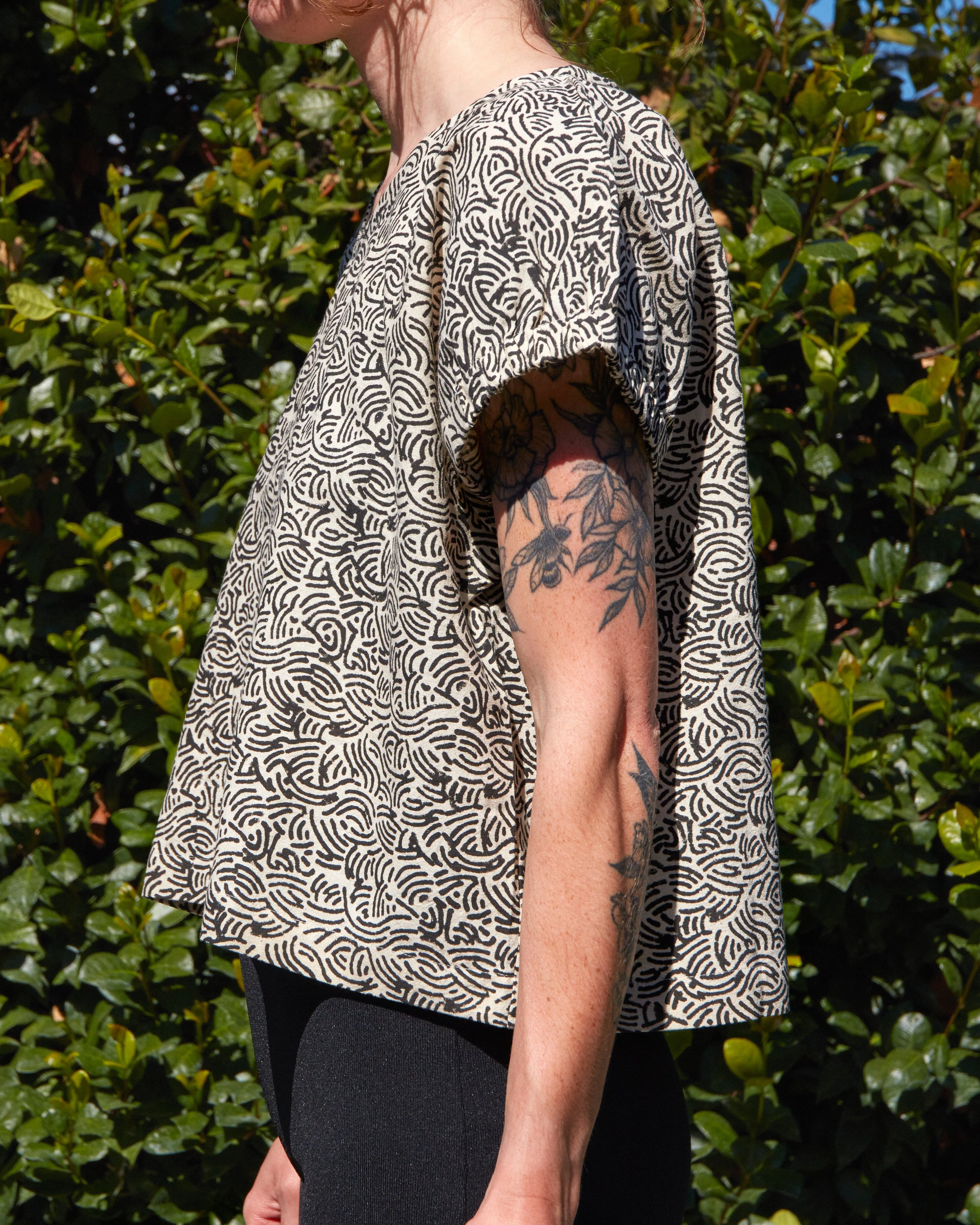 Zélia Top Black Vibe sold by Happy French Gang