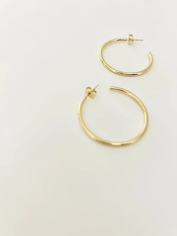 KUV - Earrings made by Darlings of Denmark