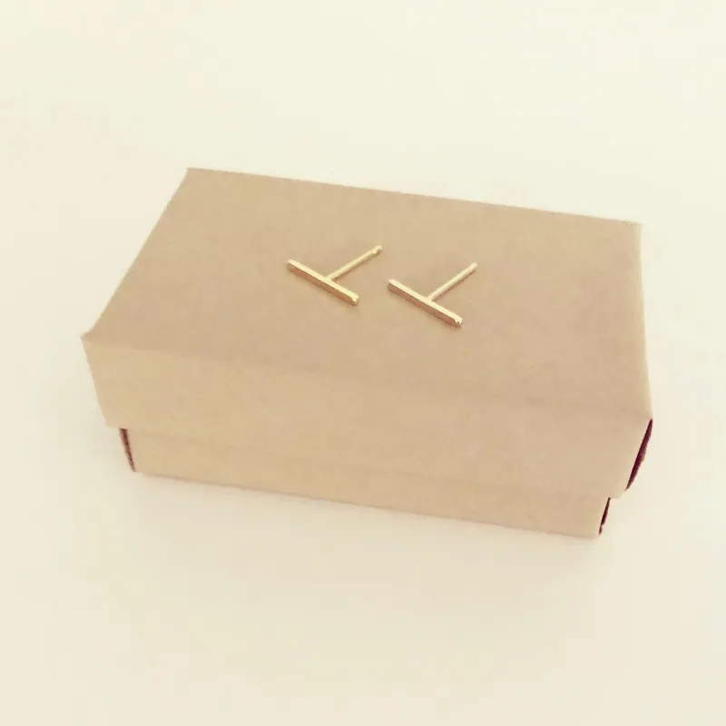 LINNU - Earrings Studs made by Darlings of Denmark