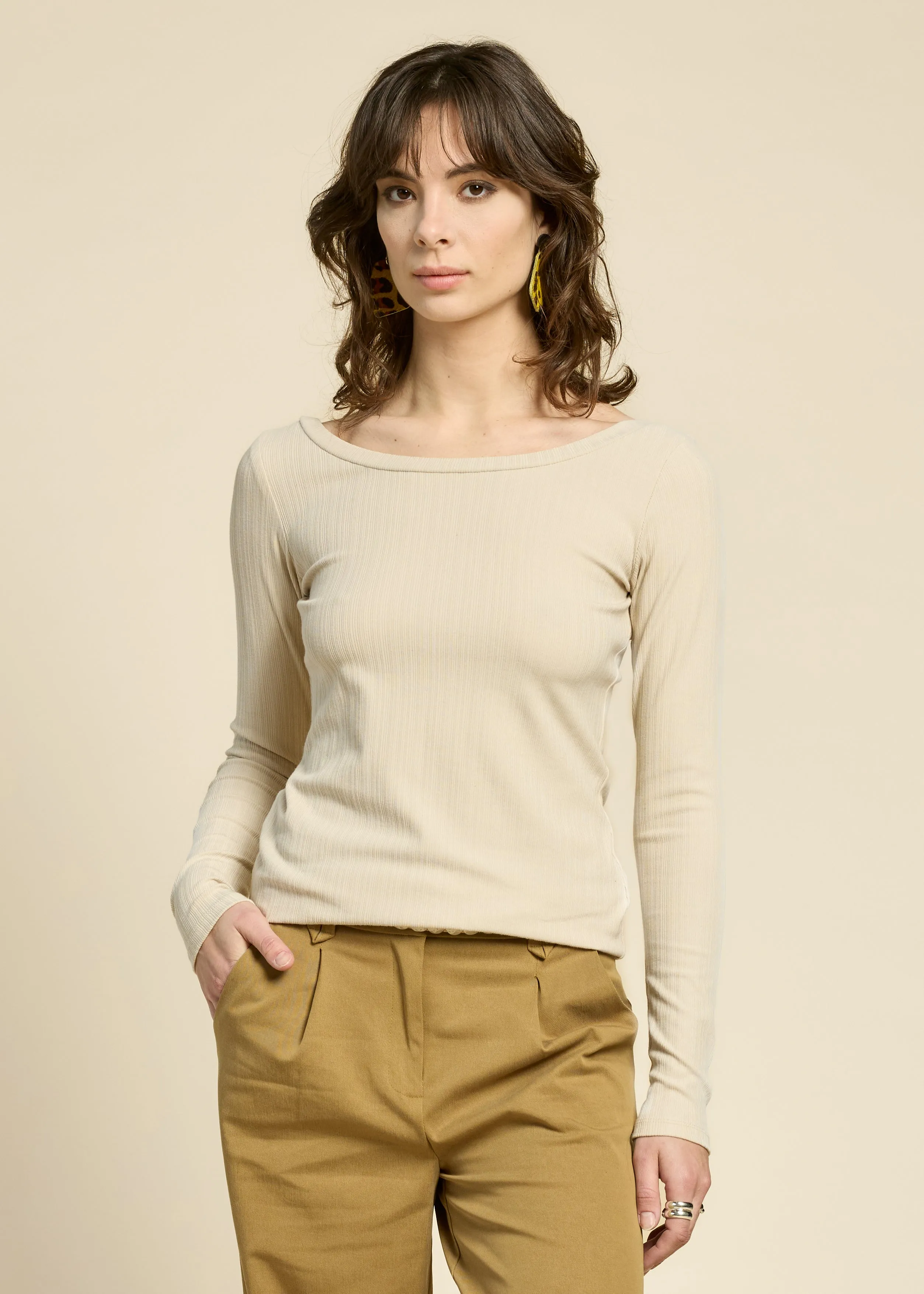 CONFETTI Top - Sand sold by Cokluch