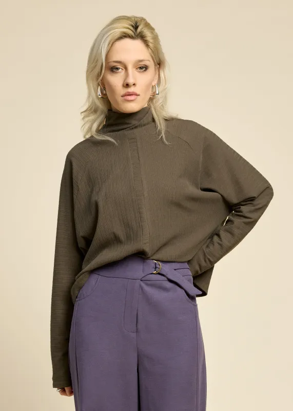 SOUVENIR Top - Olive made by Cokluch