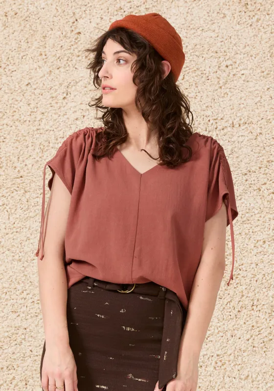 DEMI Top - Redwood made by Cokluch