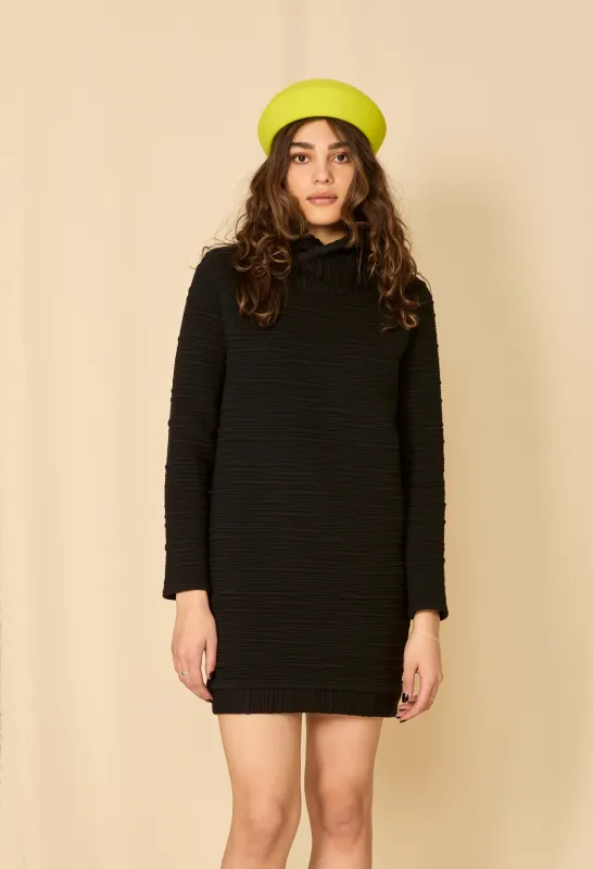 UNTITLED Tunic - Black-C made by Cokluch