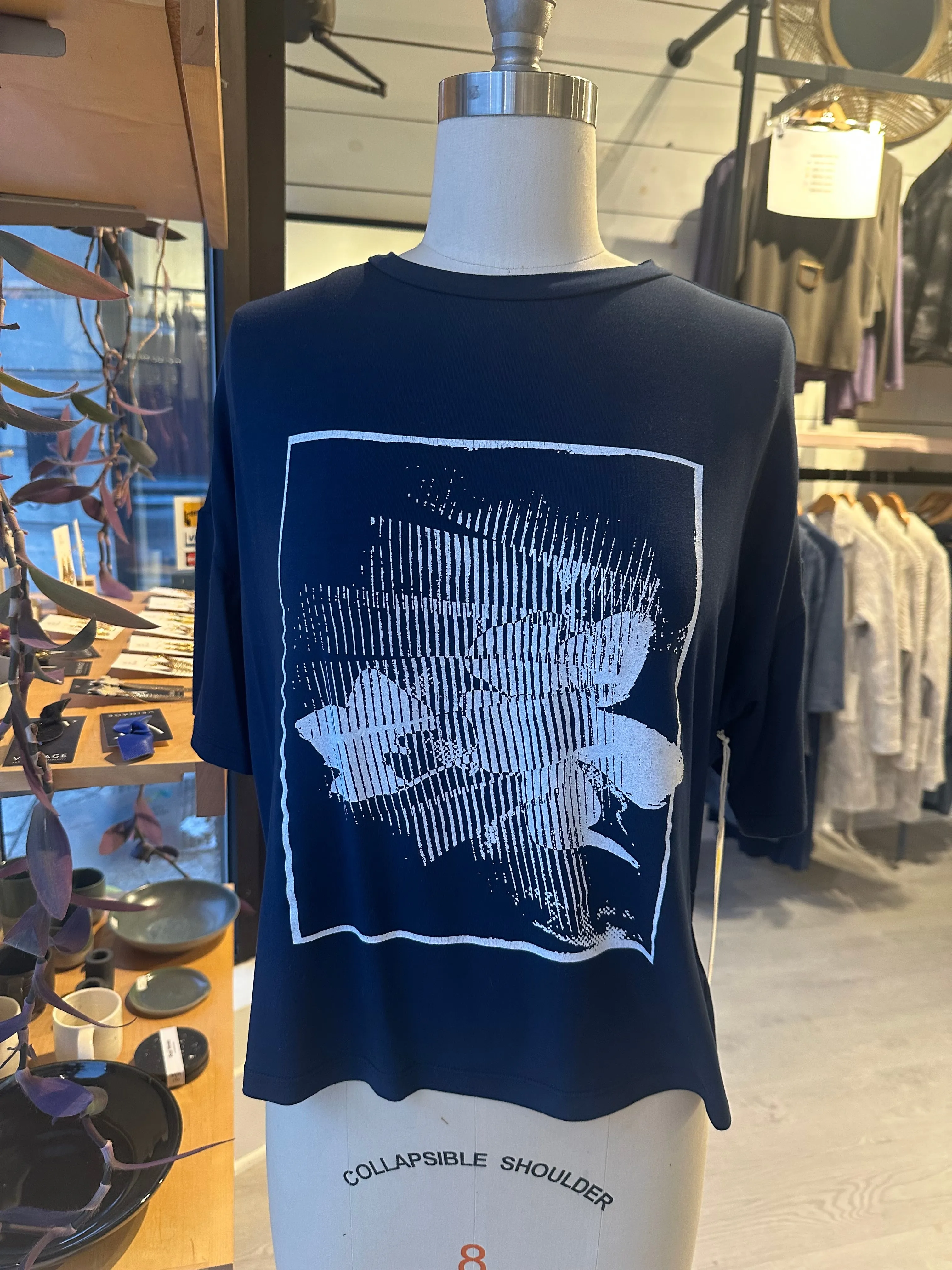 THE LOOK Top - Navy (Imperfect) sold by Cokluch product image thumbnail 2