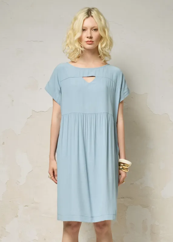 PSYCHÉ Dress - Sky sold by Cokluch