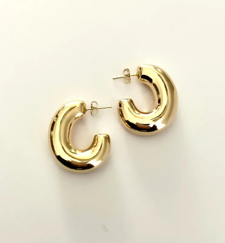 LAUPE - Earrings sold by Cokluch