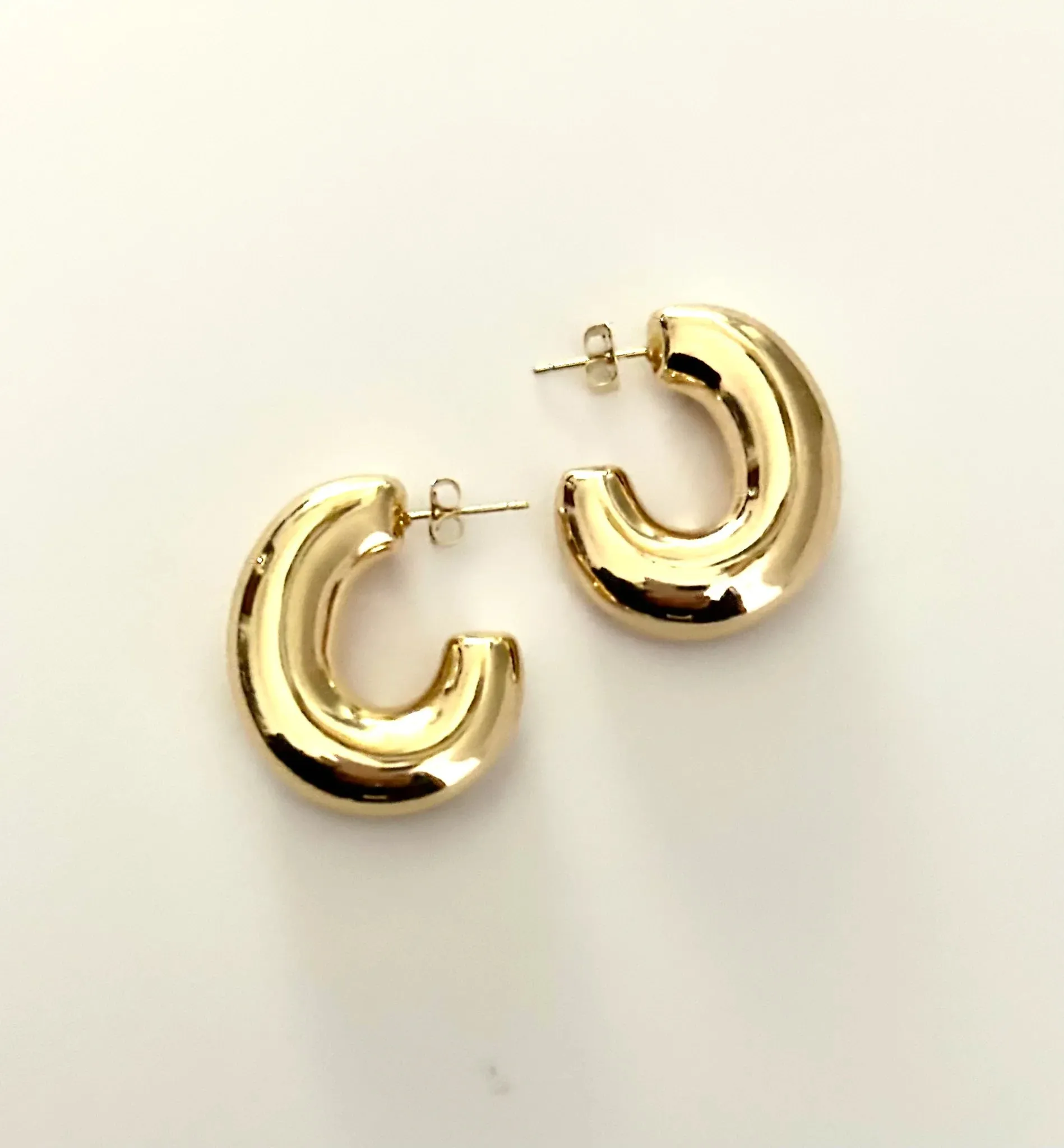 LAUPE - Earrings sold by Cokluch