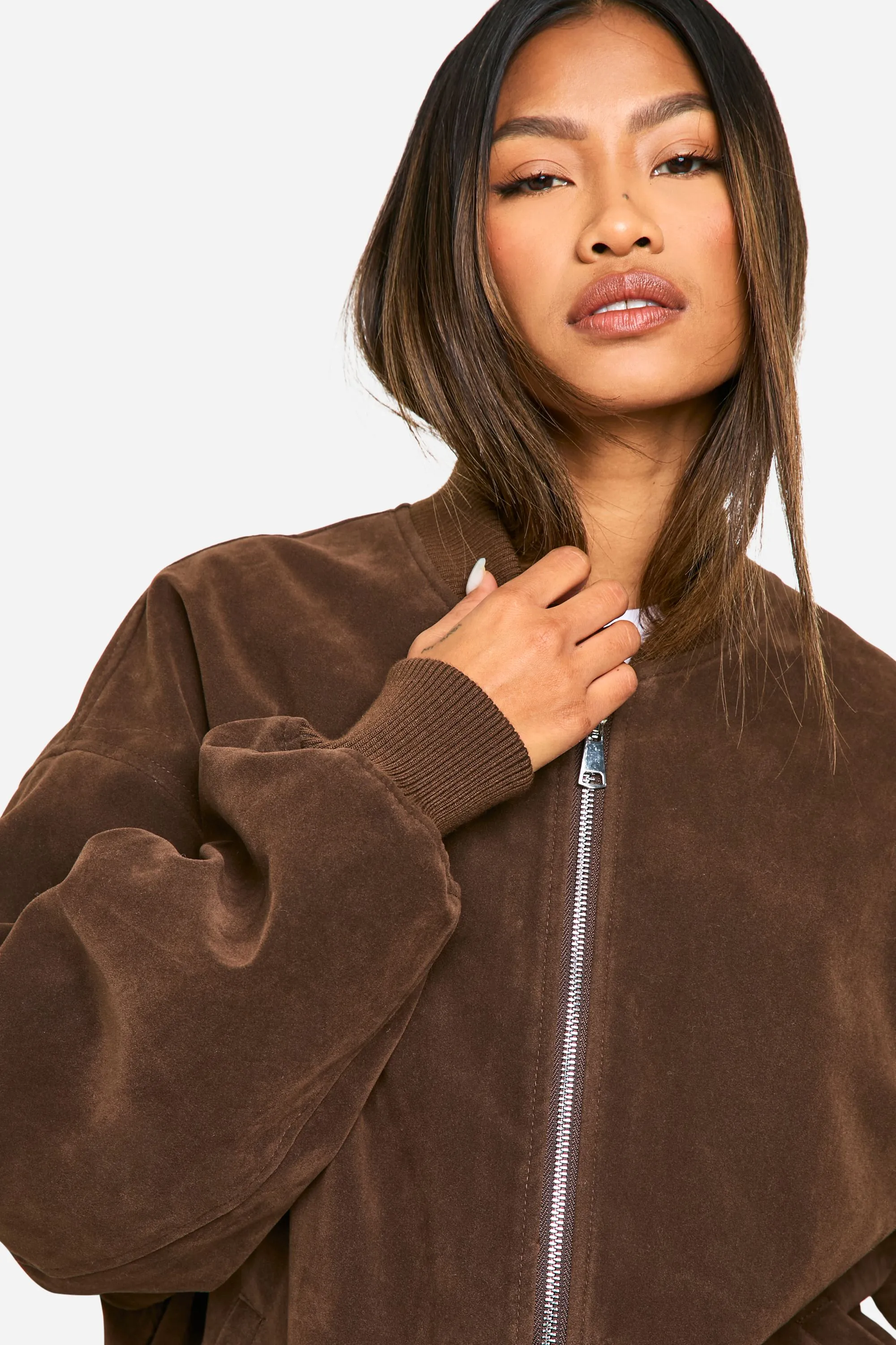 Vintage Look Bombardier Oversize en synthétique Daim sold by Boohoo product image thumbnail 4