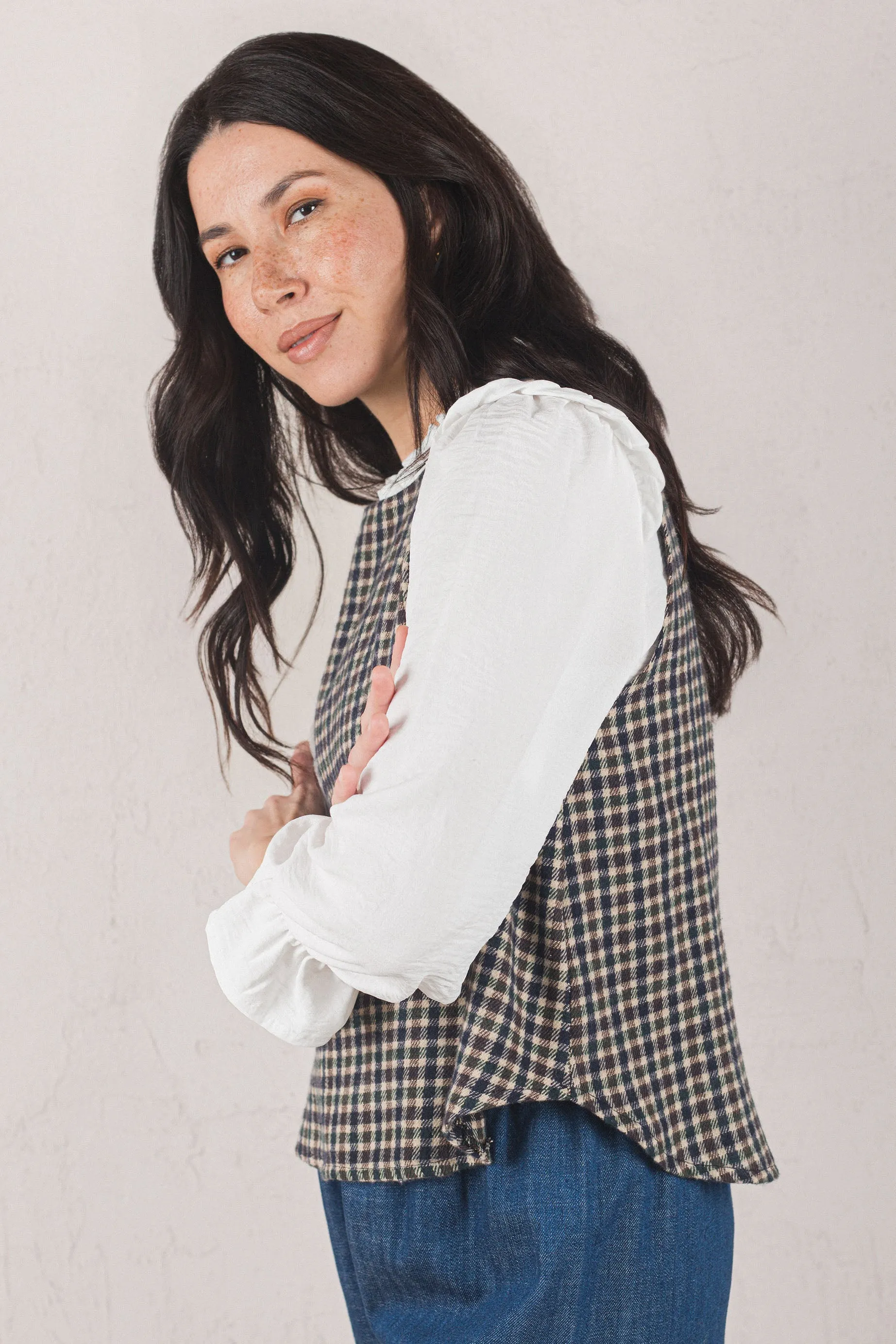 VICTORIA VEST // BLUE PLAID sold by La comet product image thumbnail 3