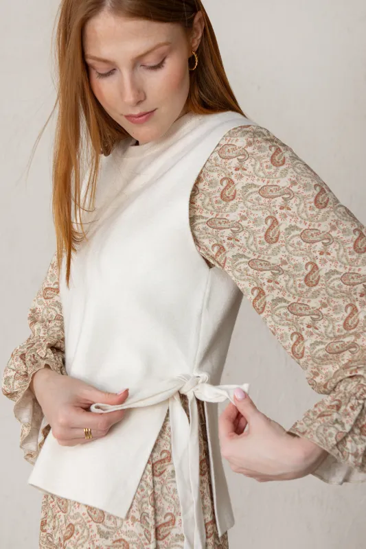 JULIET VEST // ECRU made by La comet