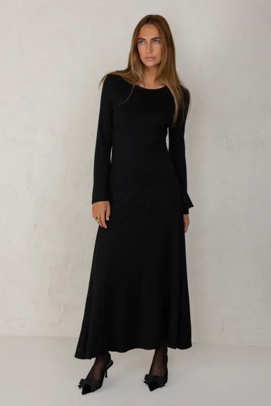 ISABELLA DRESS // BLACK made by La comet