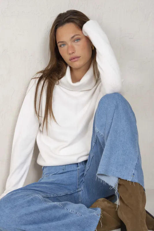 SUSANA SWEATER // ECRU made by La comet