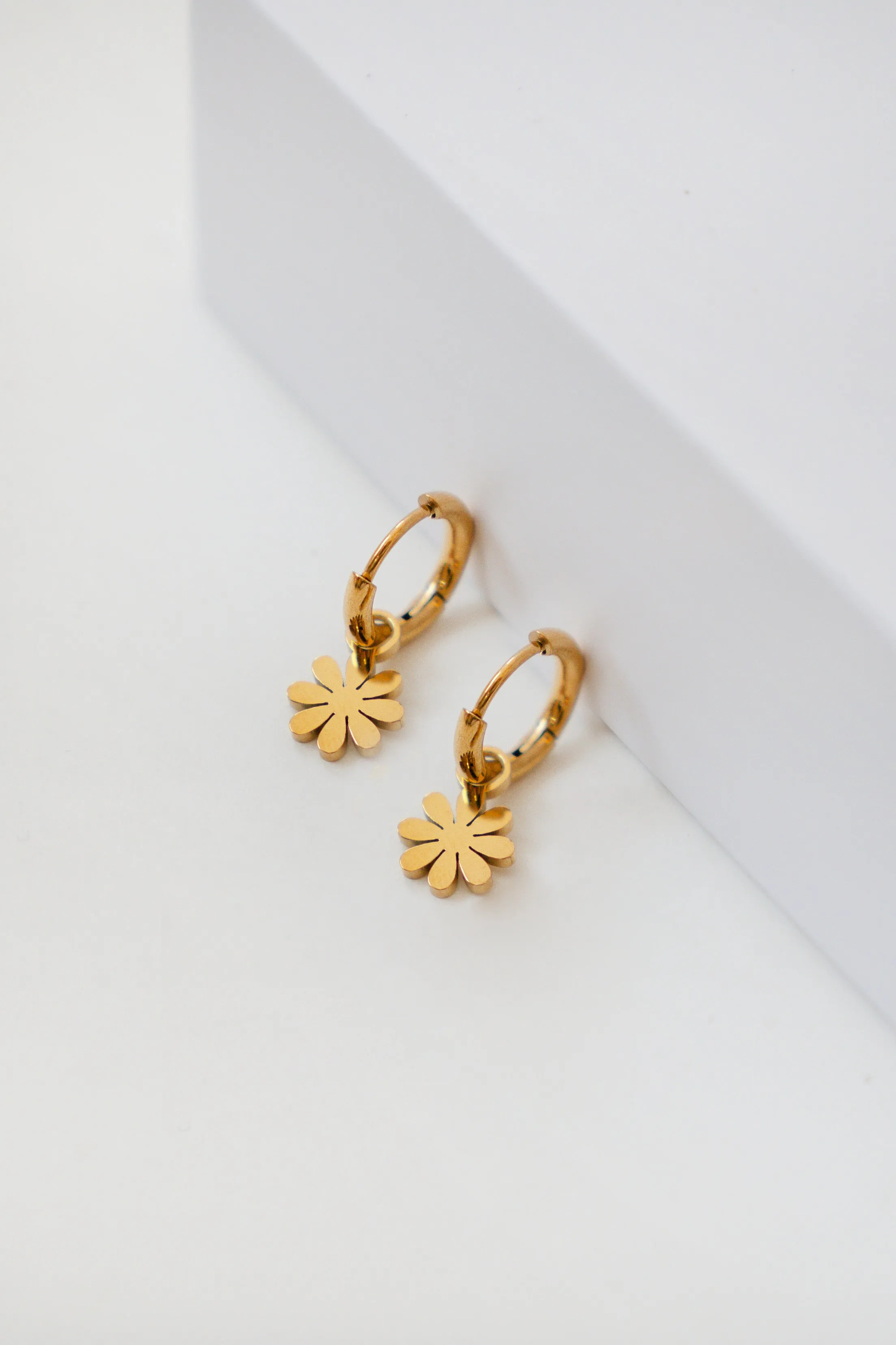 MINI FLOWER HOOP EARRINGS sold by La comet