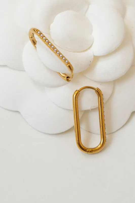 OVAL HOOP EARRINGS WITH STONES made by La comet