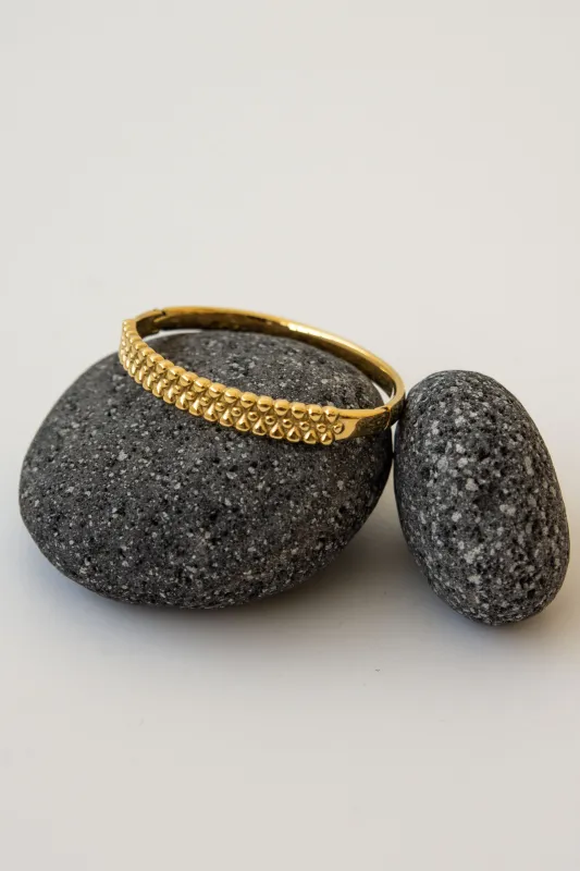 GROOVY TEXTURE BRACELET made by La comet