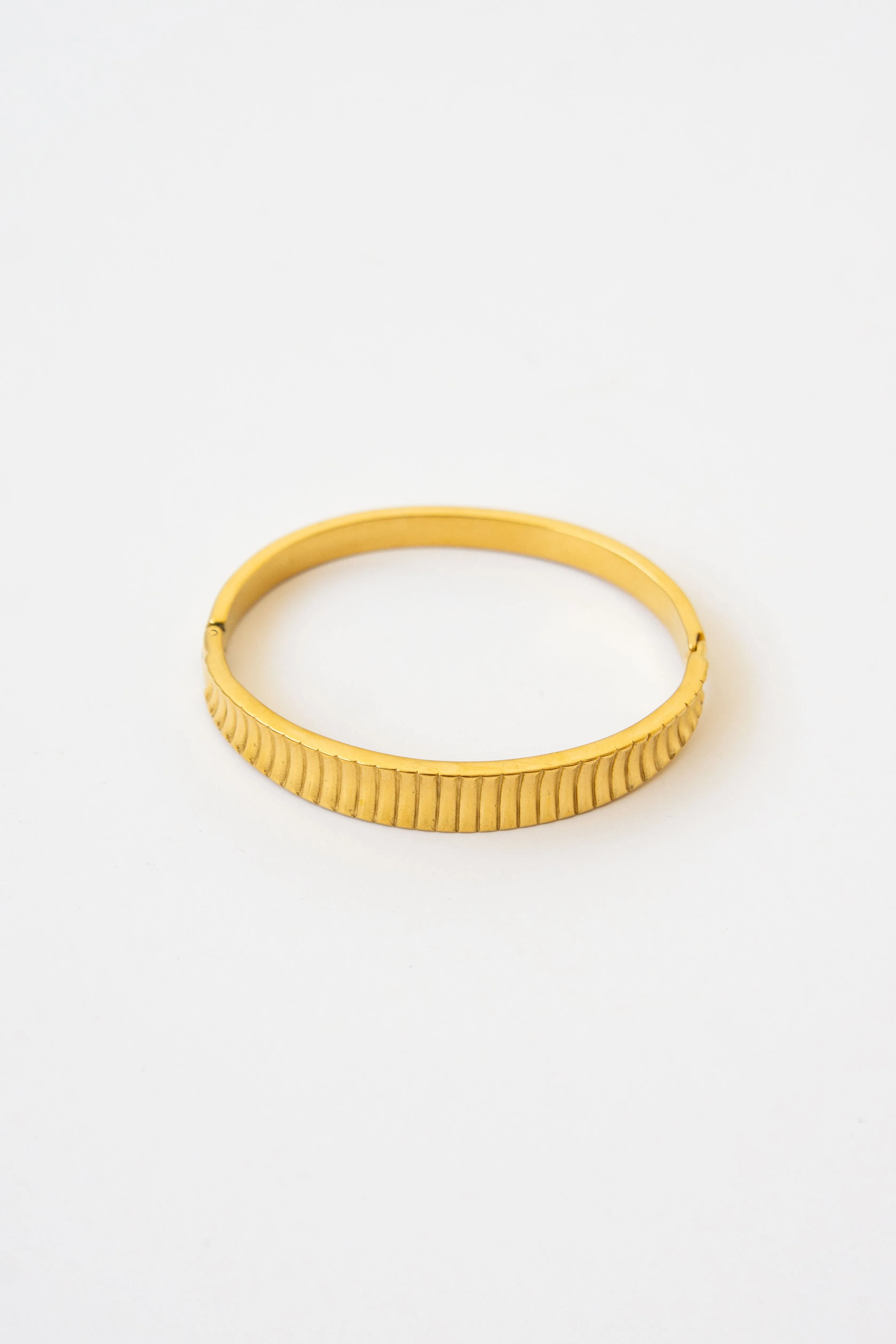 THICK BRACELET ENGRAVED LINES sold by La comet product image thumbnail 4