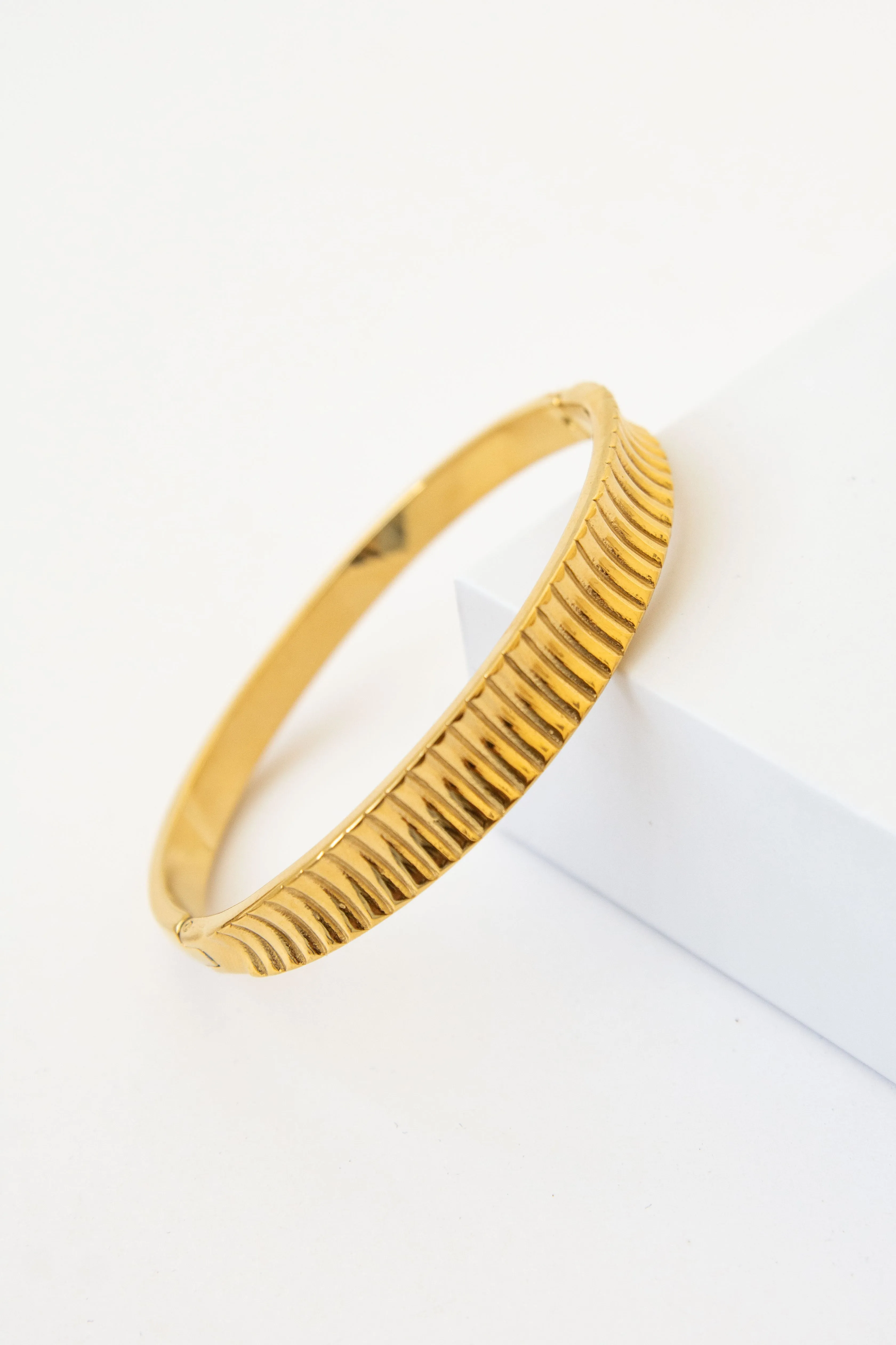 THICK BRACELET ENGRAVED LINES sold by La comet product image thumbnail 5