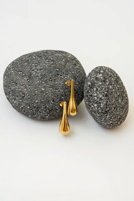 LONG DROP EARRINGS made by La comet