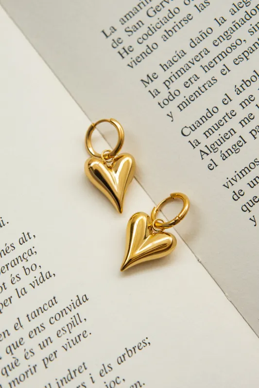 HEART HOOP EARRINGS made by La comet