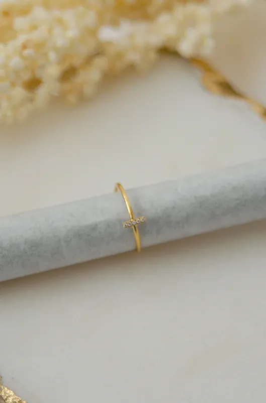 MINIMAL SPARKLE RING made by La comet