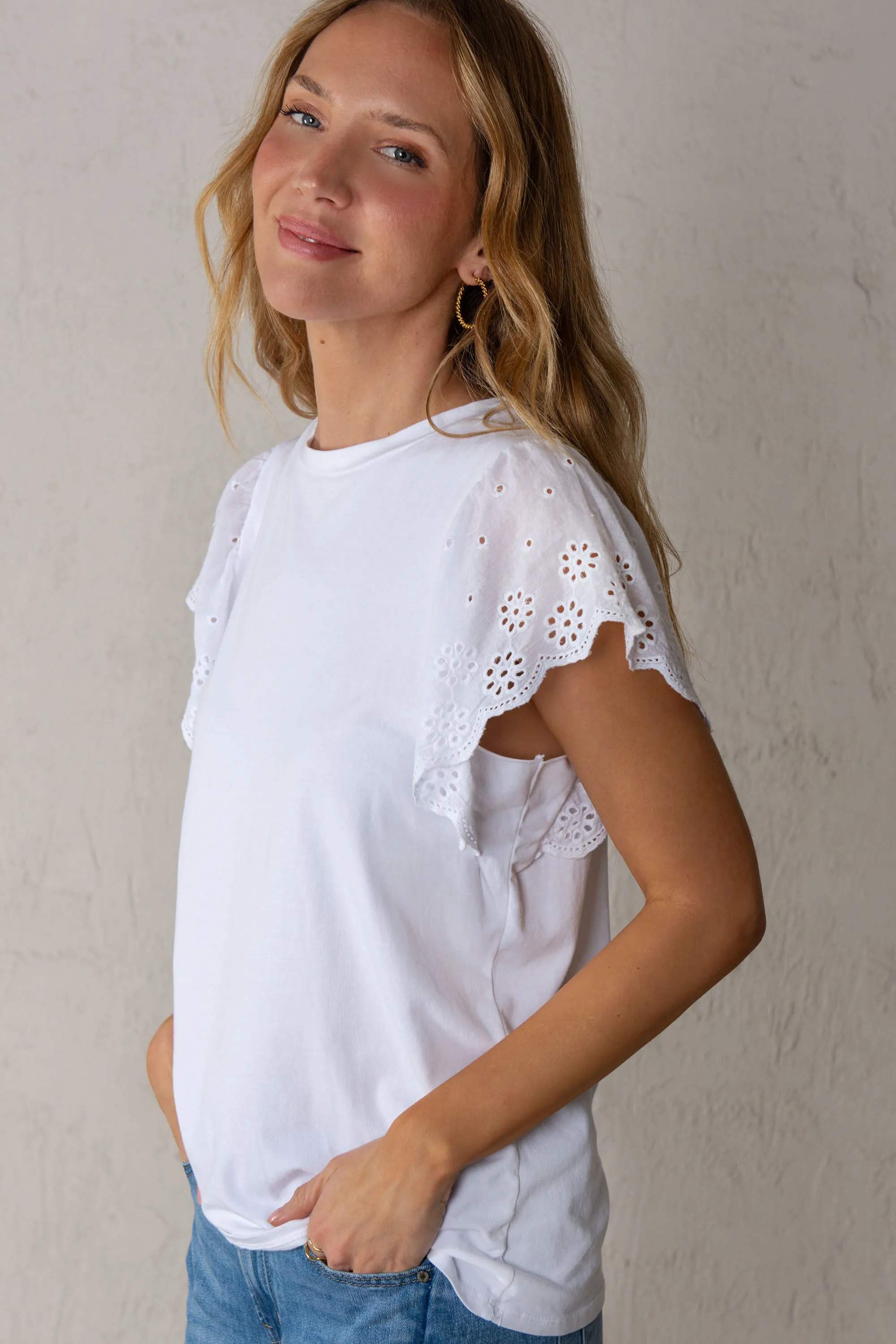 JULIET T-SHIRT // WHITE sold by La comet product image thumbnail 3