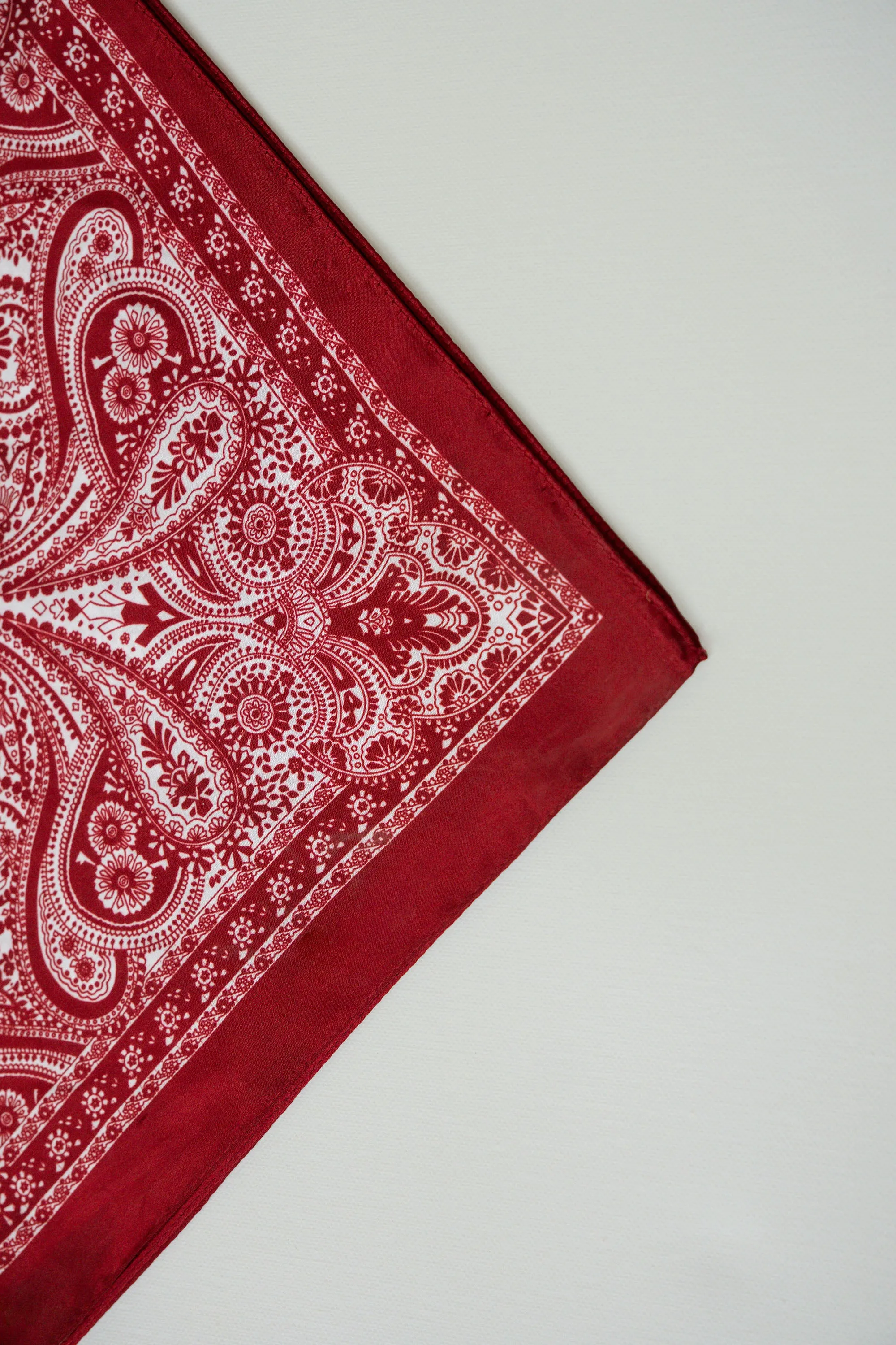 CATA BANDANA // RED sold by La comet product image thumbnail 2