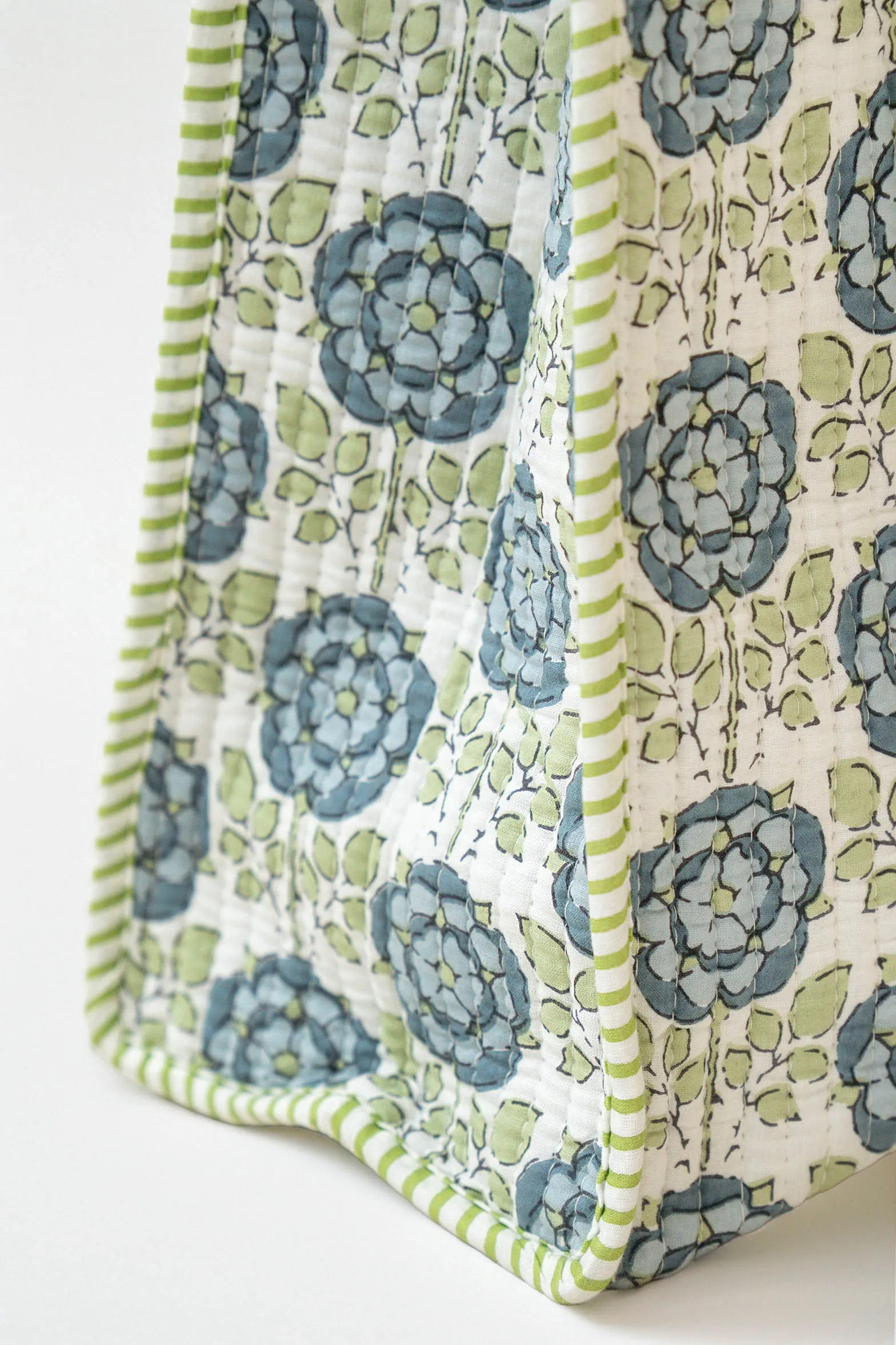 ETHNIC TOTE BAG // BLUE FLOWERS sold by La comet product image thumbnail 2