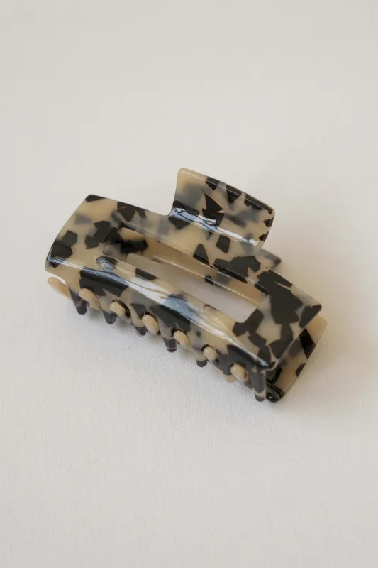 PINZA ÁMBAR GRANDE made by La comet