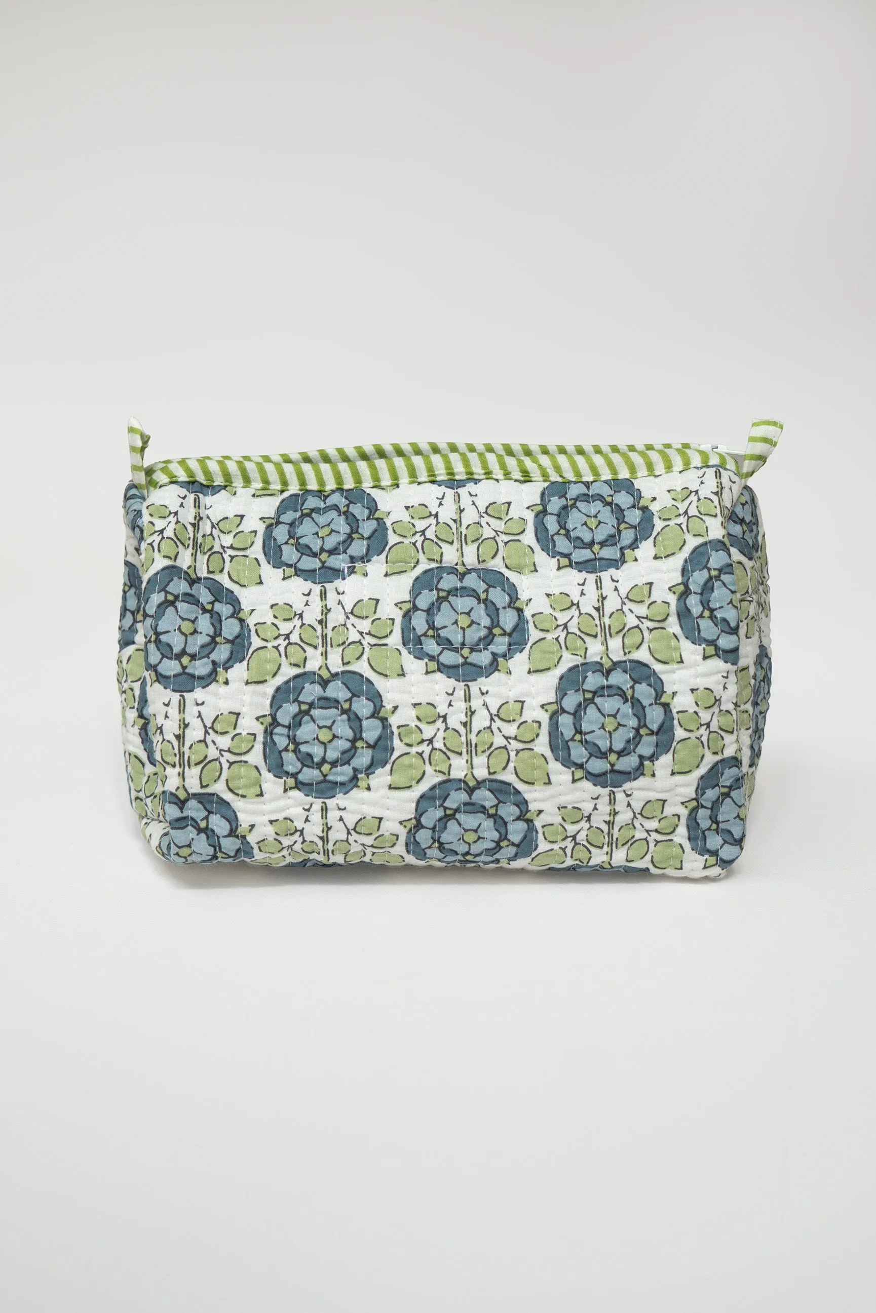 MEDIUM TOILETRY BAG // BLUE FLOWERS sold by La comet