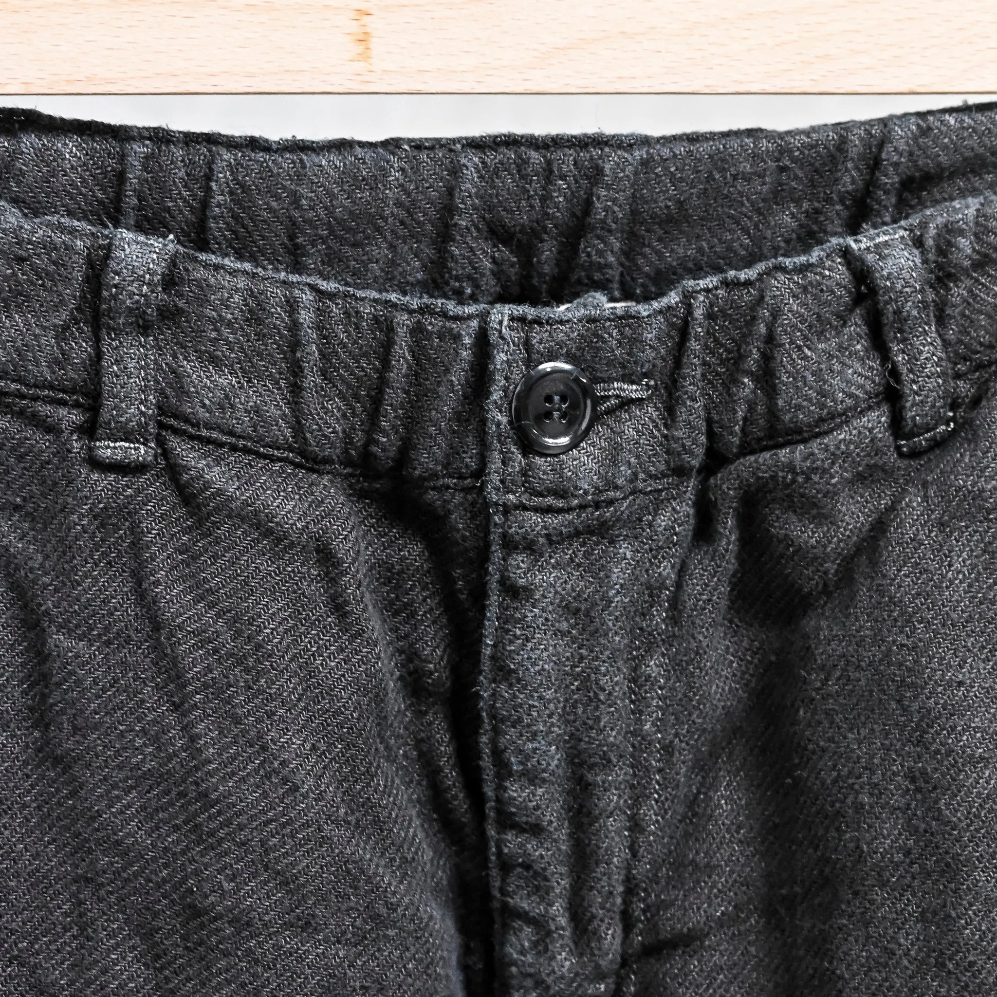 Remi Relief Linen Twill Easy Shorts Black sold by Frans Boone product image thumbnail 3