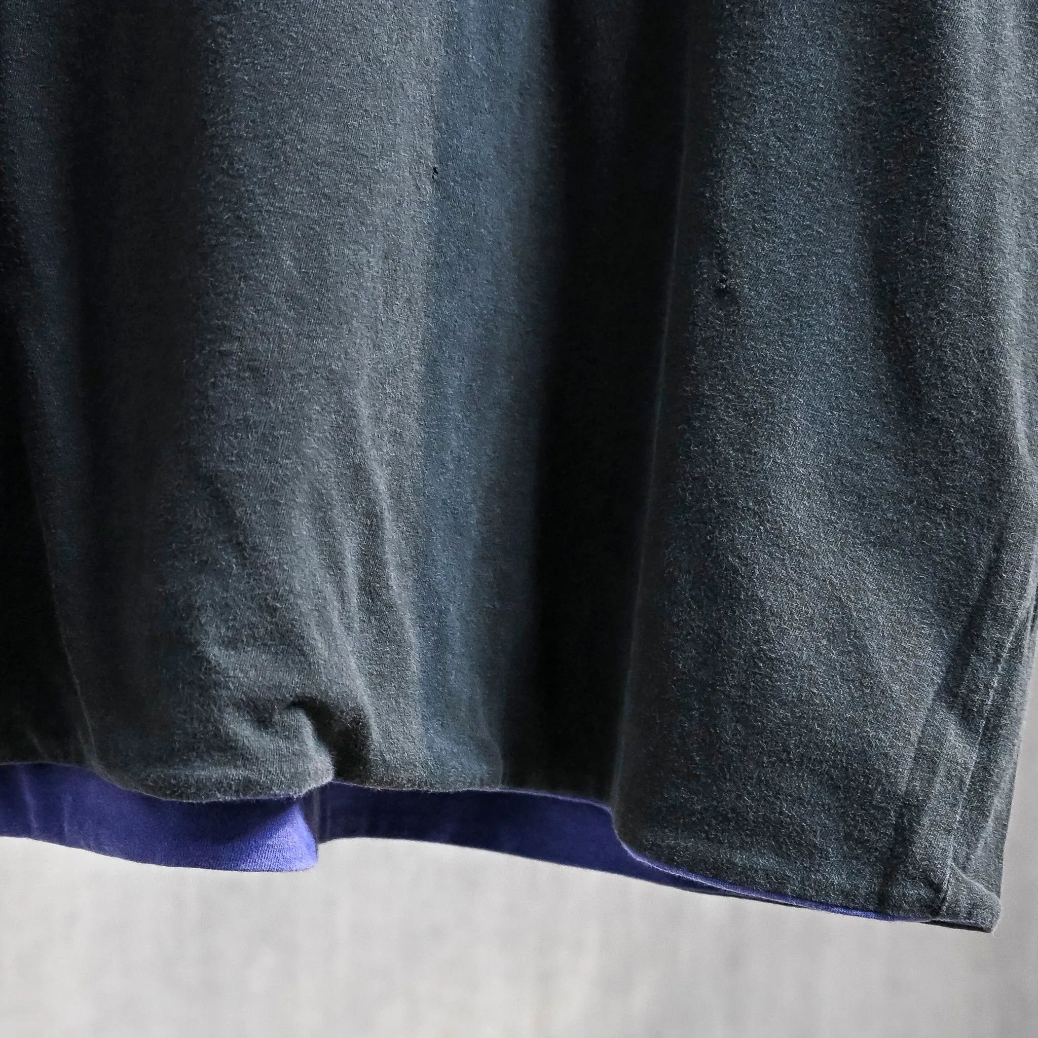 Remi Relief Reversible Pocket T-Shirt Black x Navy sold by Frans Boone product image thumbnail 4