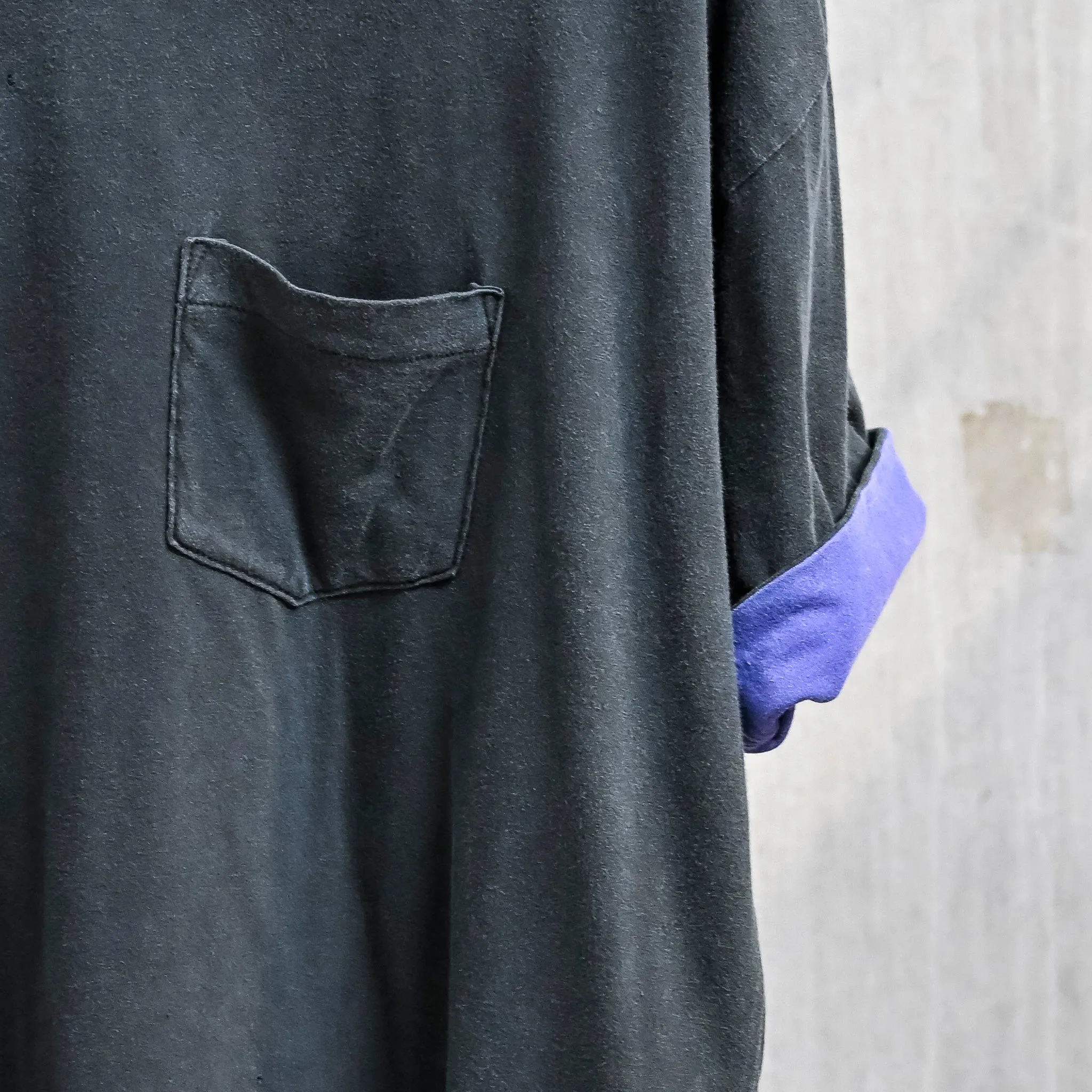Remi Relief Reversible Pocket T-Shirt Black x Navy sold by Frans Boone product image thumbnail 5