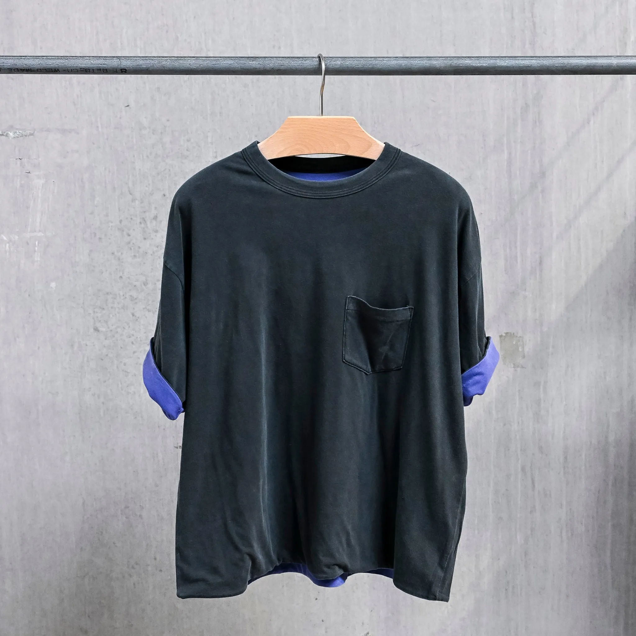 Remi Relief Reversible Pocket T-Shirt Black x Navy sold by Frans Boone